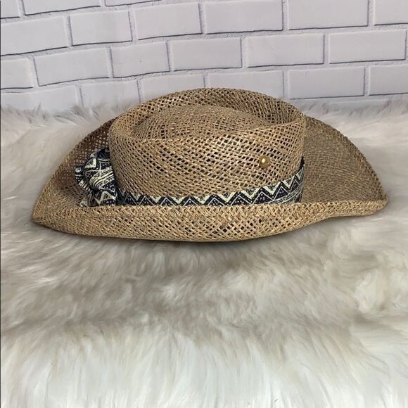 Banded Straw Fedora Hat with Bow Detail - Picture 2 of 5